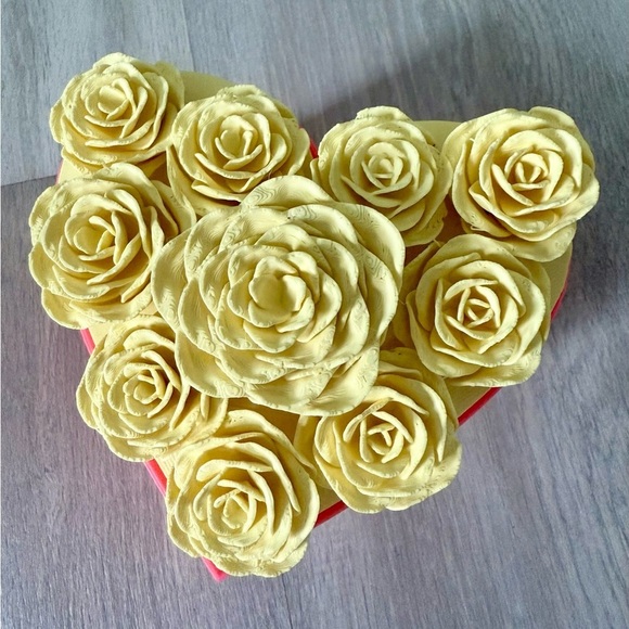 Roses Heart Container Valentine's Day 3D printed jewelry box gift - Picture 1 of 14